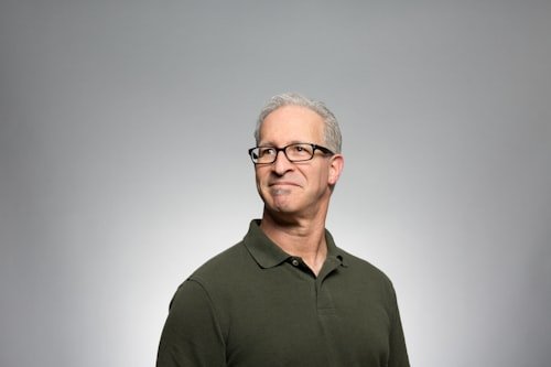Douglas Thorne